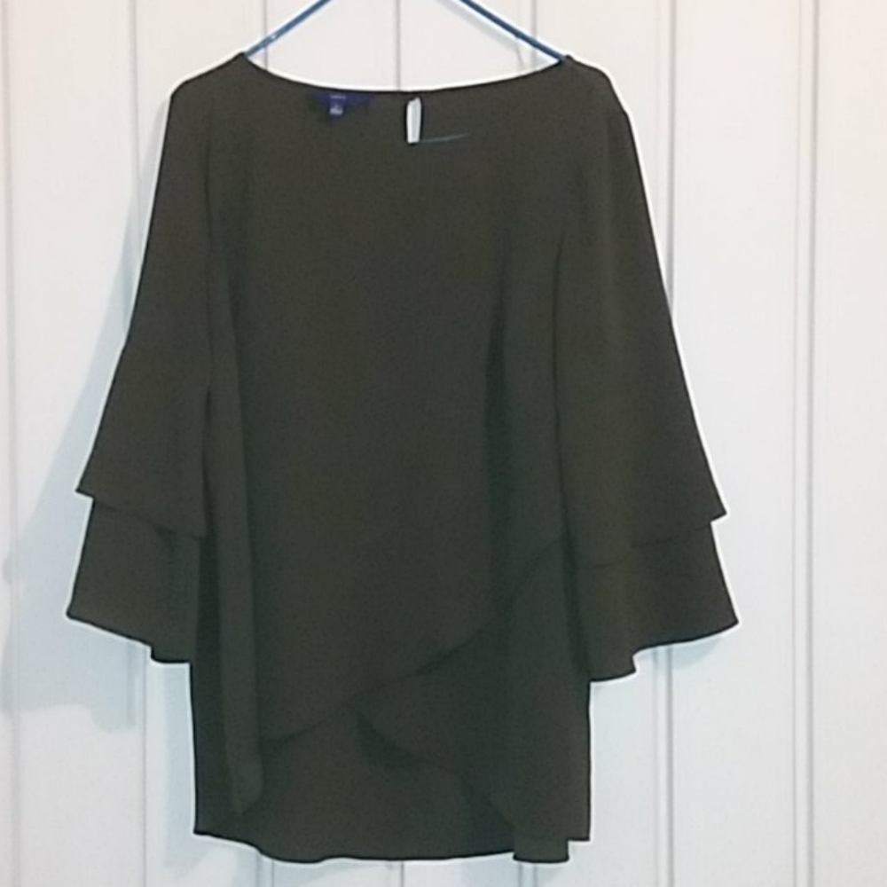 Flowy blouse